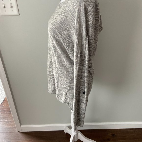 Express Knit Shirt size L - Picture 2 of 6